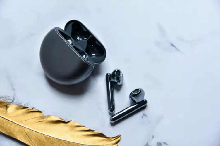 竞技游戏专用耳机:英雄联盟手游蓝牙耳机推荐