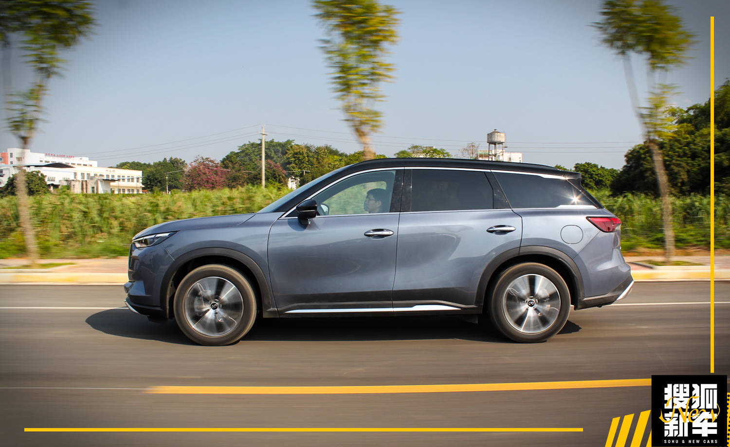 豪华感出色动力满足家用试驾全新英菲尼迪qx60