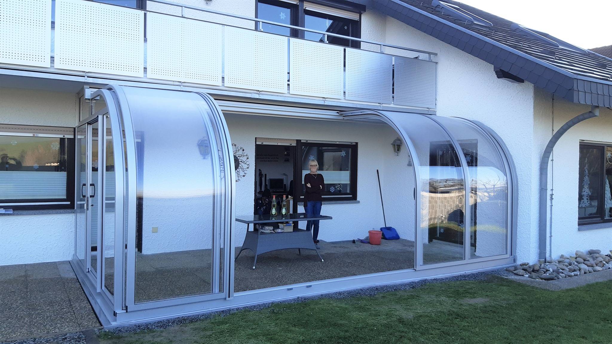 伸缩移动阳光房规避违建争议户外空间升值极佳的解决方案