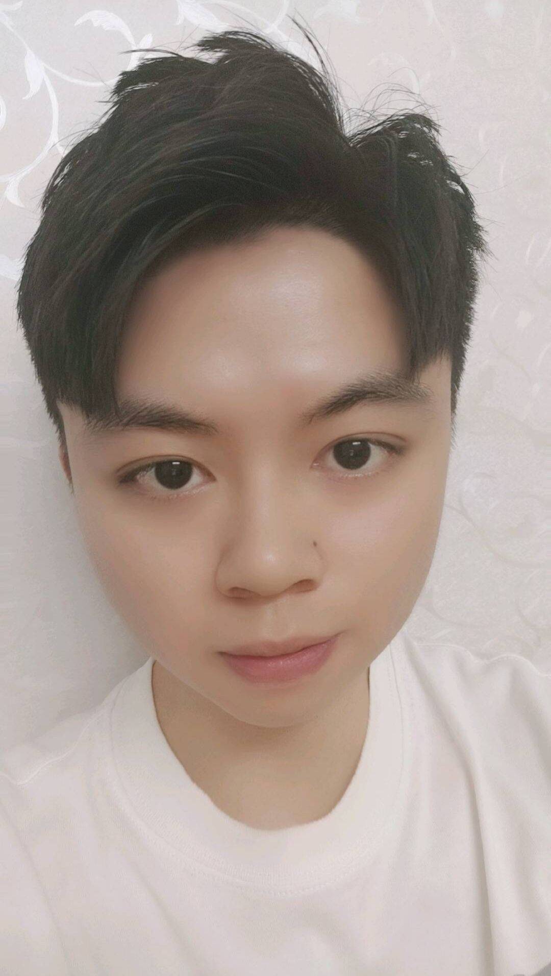产品邓佳琦达人 生活专访