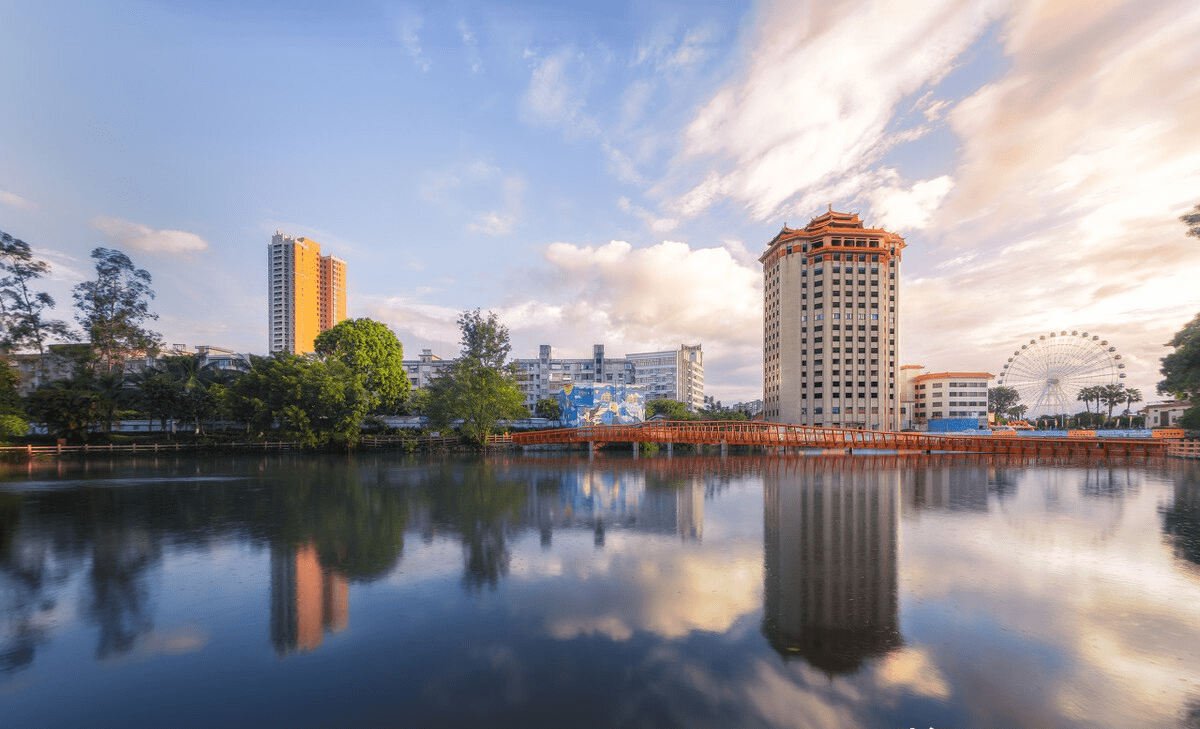 原创广东茂名楼市的危机回不去的房价电白区茂南区楼市潜力与未来