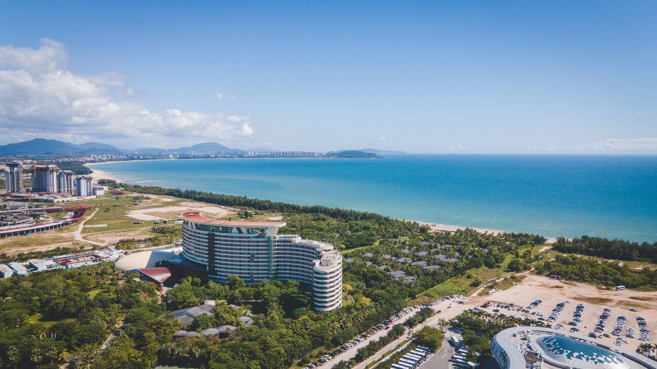 康乐活动|三亚酒店推荐丨海棠湾首家海底餐厅，亲子旅行好去处！