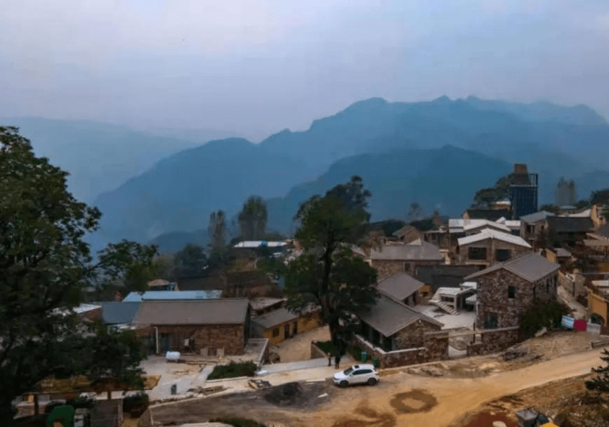 你叫你的"天马山庄" ,我仍然要称呼你是大天麻村_地名_阳城县_赤箭