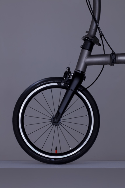英国折叠自行车BROMPTON上线革命性 T Line 全新定义非凡轻骑