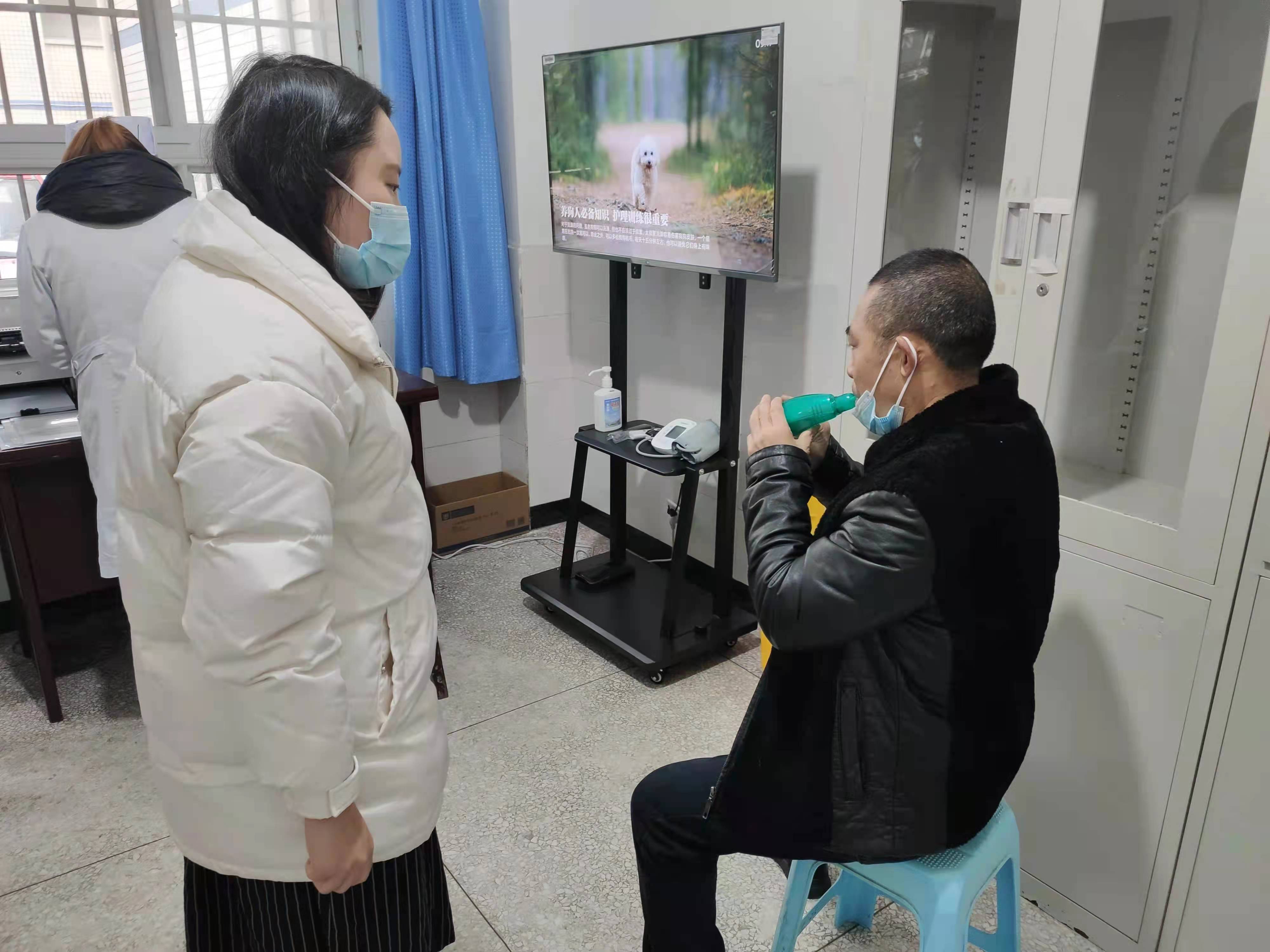 【为民办实事】尘肺病康复站为特殊患者送福音_太平镇_治疗_中心