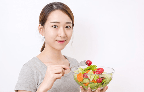 因为想消除脸部痘痘，痘博士告诉你5件事