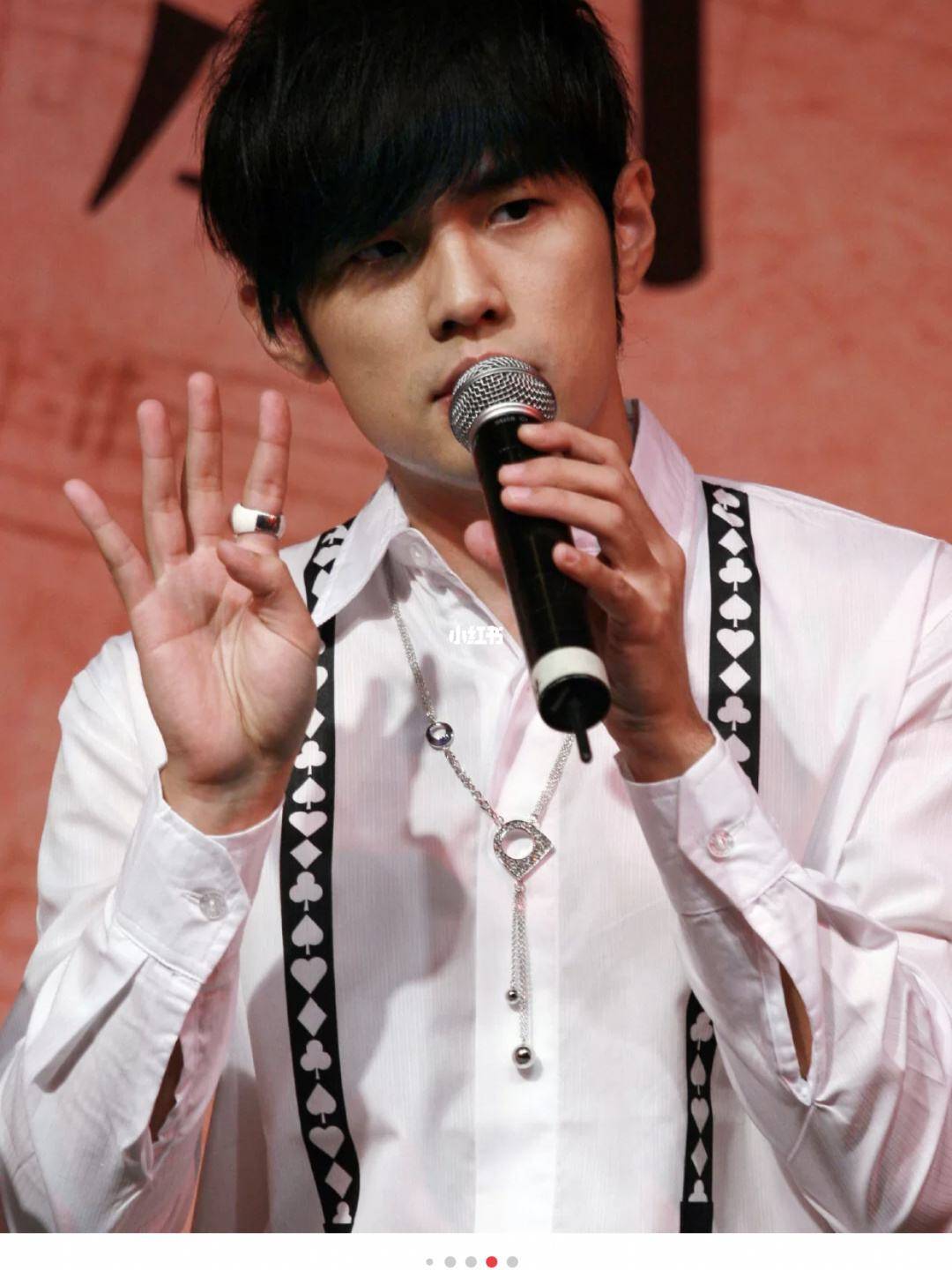 歌手 周杰伦 经典照片合集-搜狐大视野-搜狐新闻