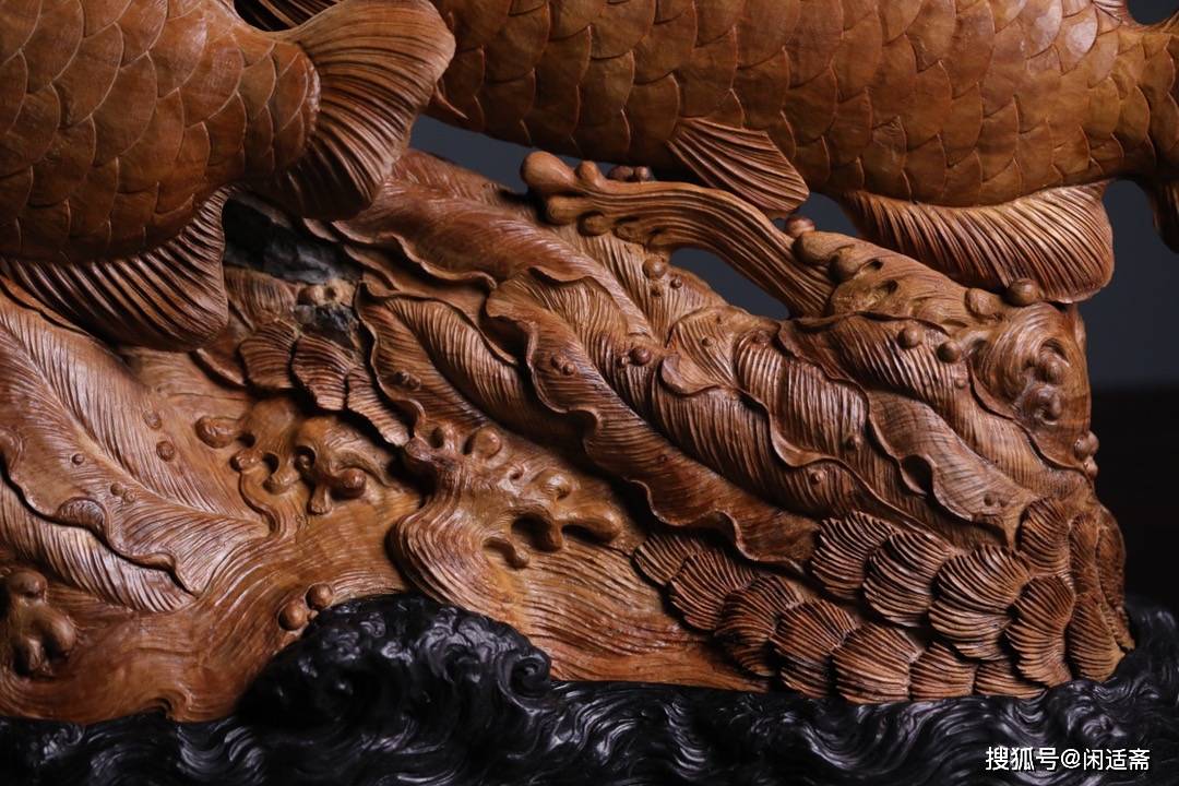 吉庆有余,老山檀香,金龙鱼摆件_寓意_吉祥_木雕