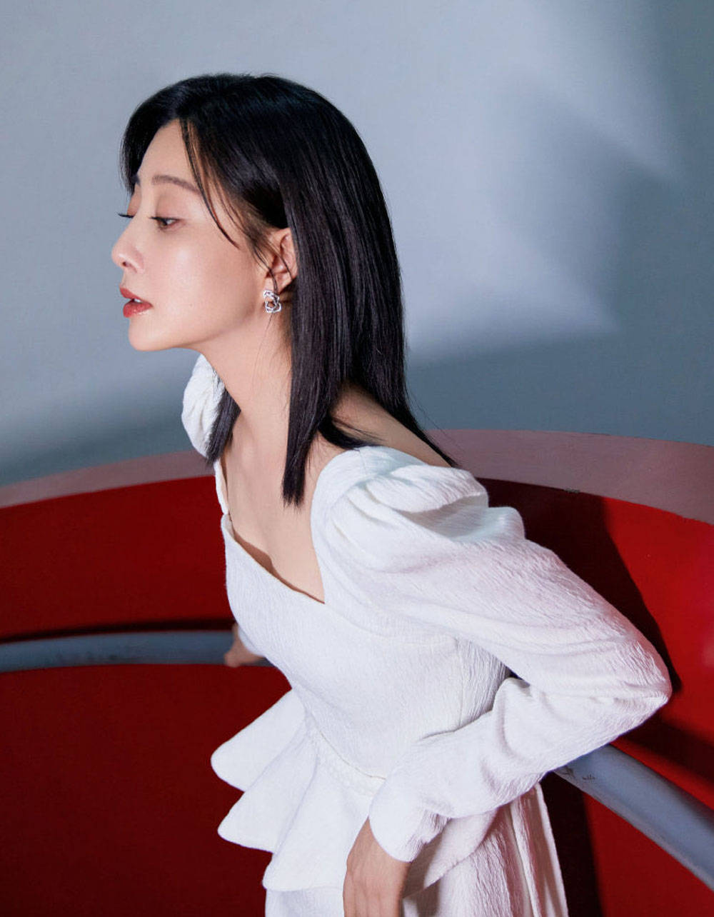 天上蟠桃天下樱桃人世间殷桃