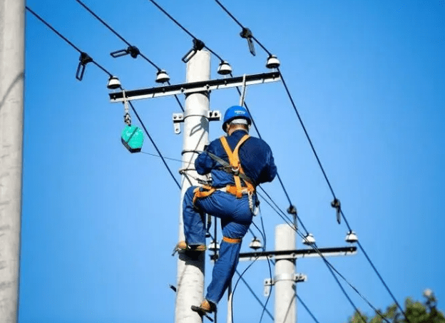 半紧张状态下的防坠器会不会有拉扯感