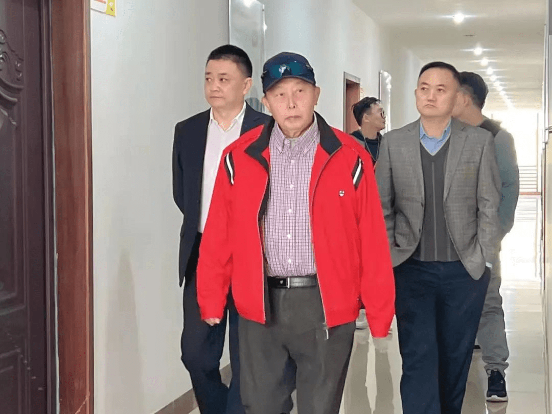 中国人民解放军原副总参谋长何其宗将军莅临五月阳光南京基地