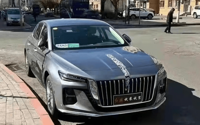 外观照搬红旗h9全新红旗h5谍照曝光气场比现款强太多