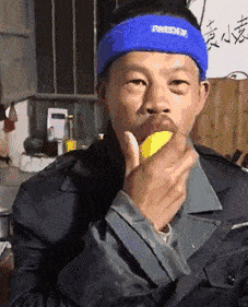 原创大叔本以为你的表情是精华没想到你的牙齿却抢了表情的风头啊