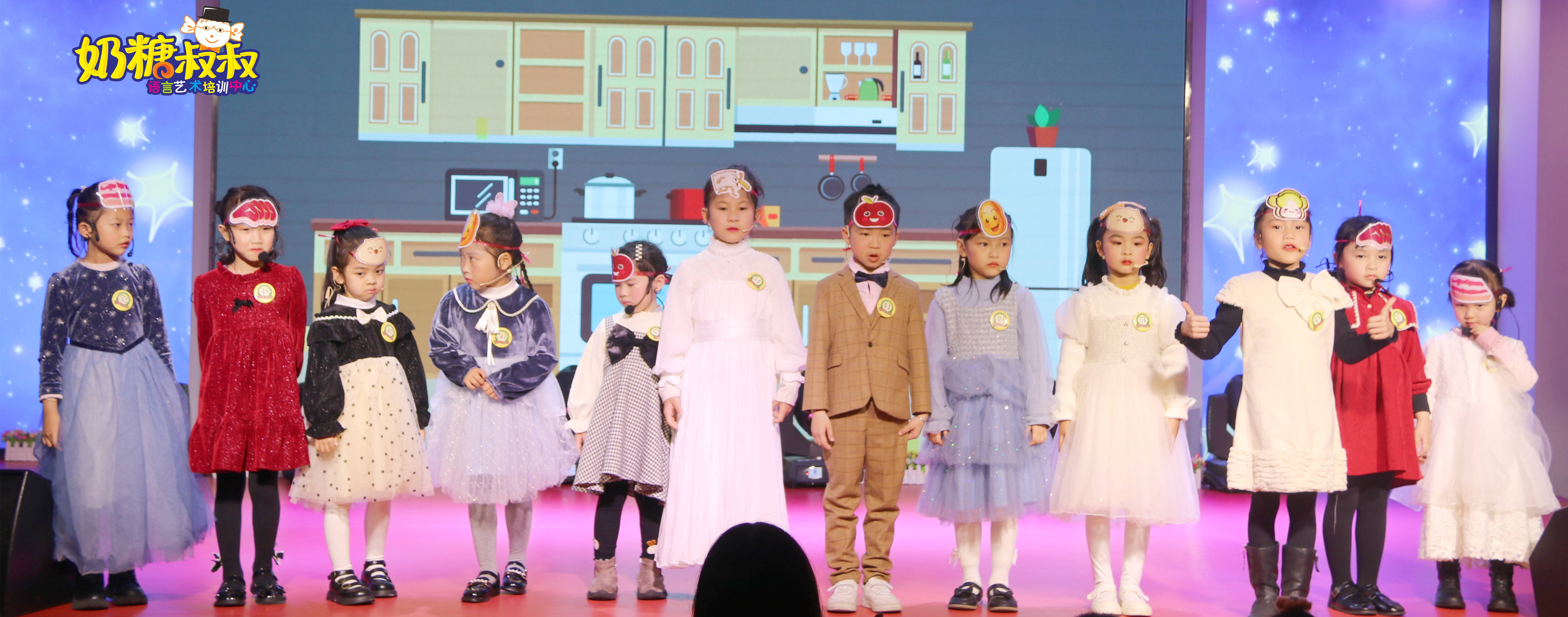 人气|第三届“奶糖叔叔杯”少儿主持人大赛 形象大使—— 李忠轩