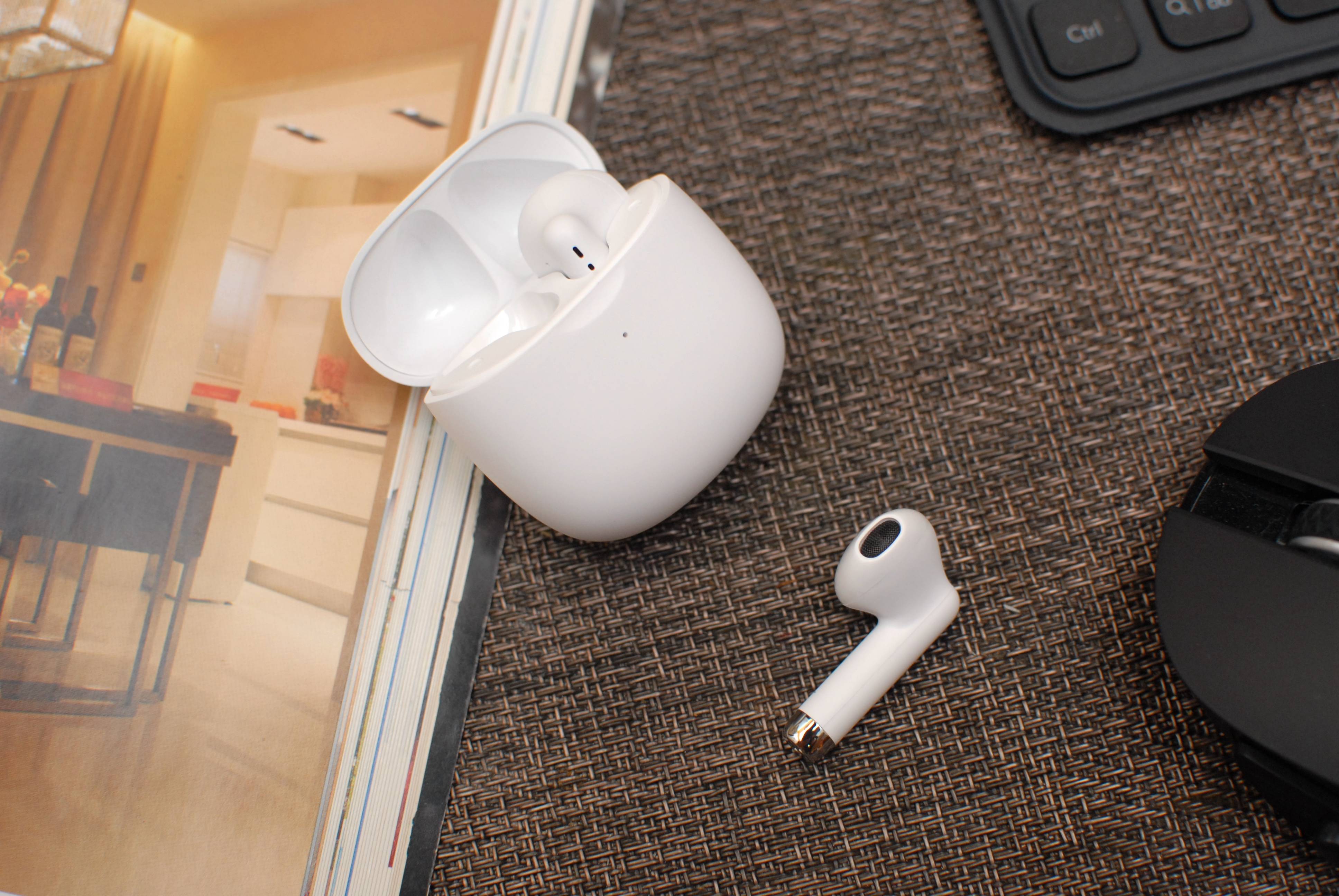 尊客x22蓝牙耳机51蓝牙芯片加持高颜值