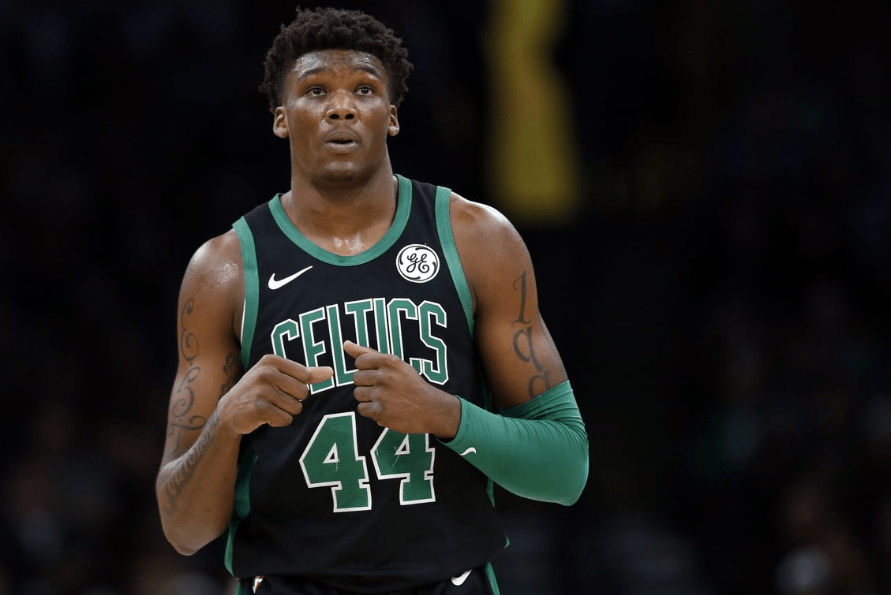 绿衫军为何能从东部第10变成第2阵容磨合成熟塔图姆发挥出色