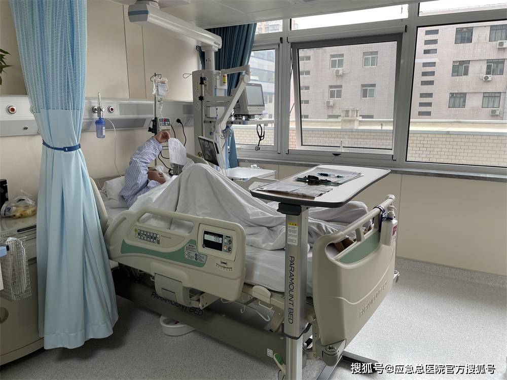 应急总医院ccu病房患者住院不孤单远程探视暖心田