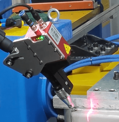 品牌合作全视焊缝跟踪与安川yaskawa机器人的适配