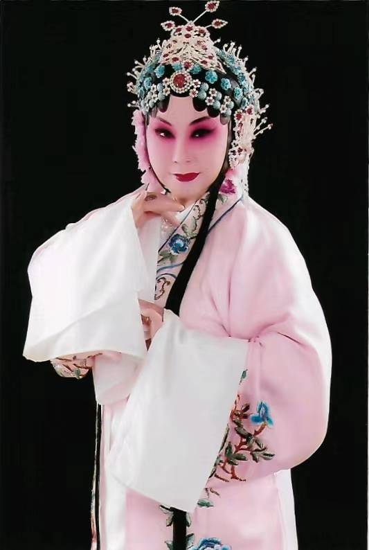 艺术为了和平国际和平艺术家推选人物赵如意