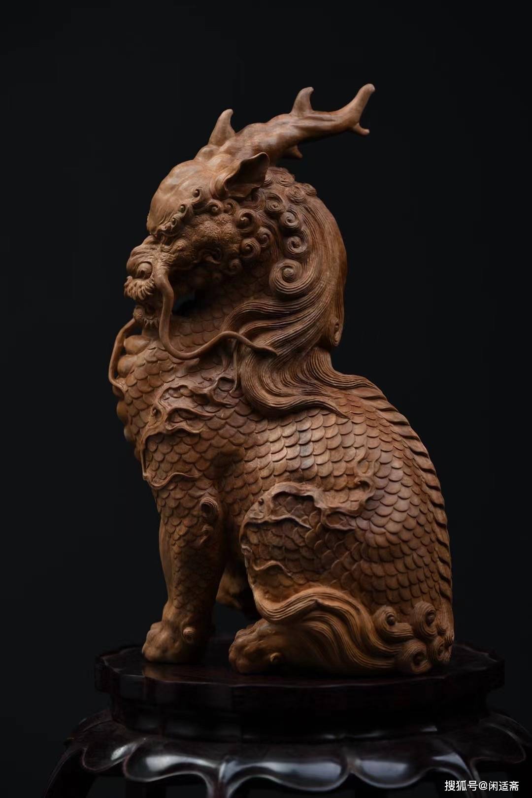 原创镇宅瑞兽老山檀香木雕甪端神兽