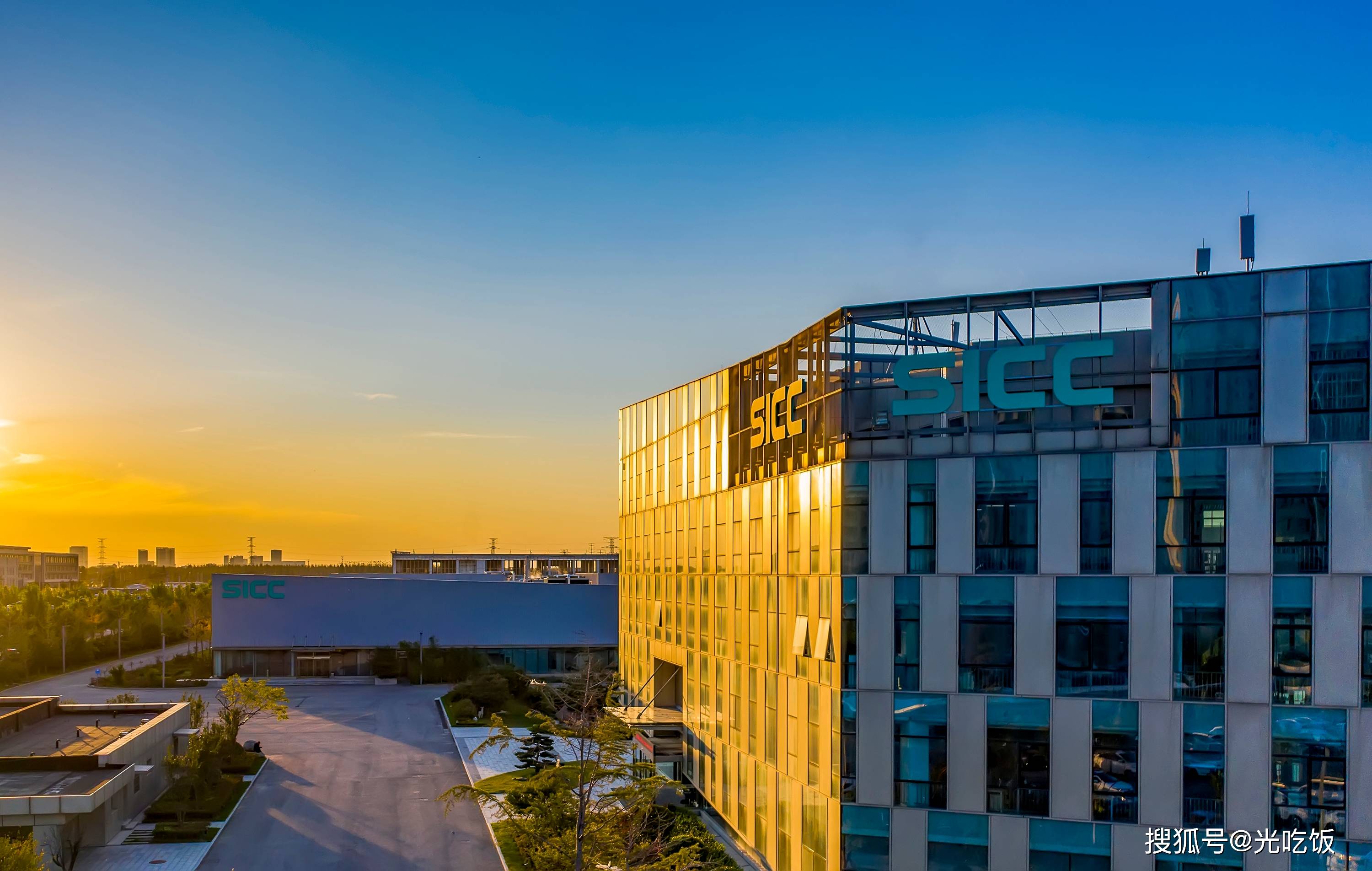 济南天岳集团工业企业上市路演形象广告摄影拍摄_进行_保密_厂区