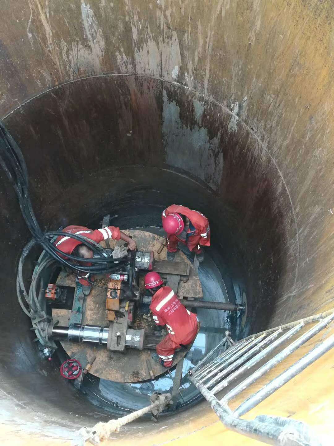 上海顶管置换公司 上海顶管非开挖修复施工_管道_工作_管子