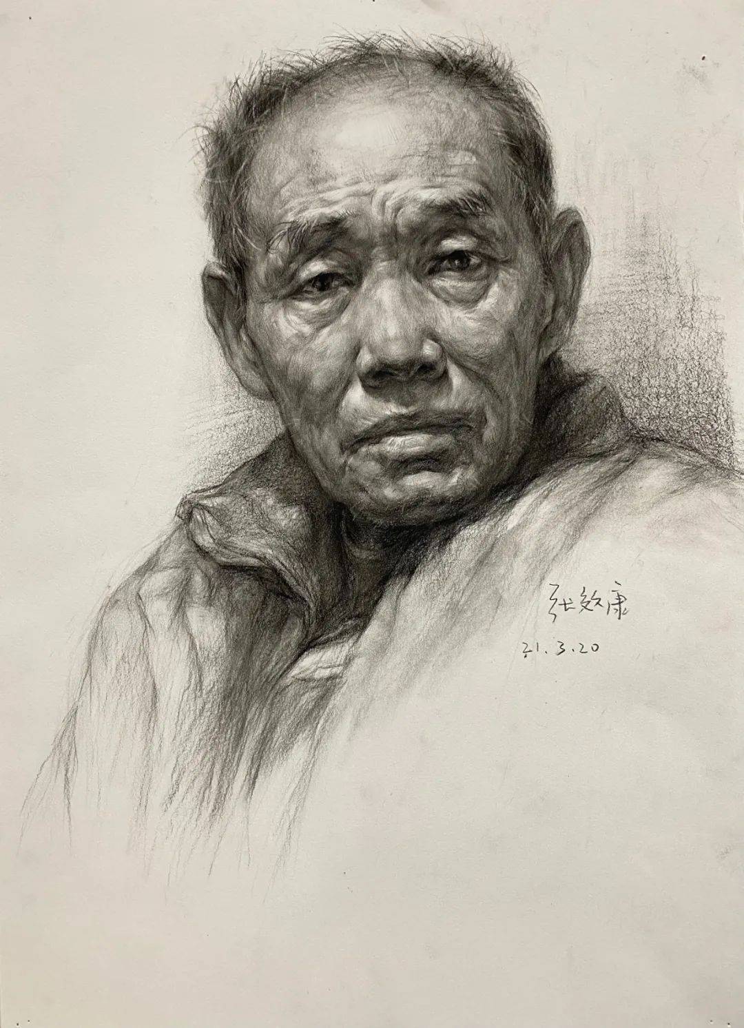 吴越名师张效康用素描表达世界总是善于去发现学生的闪光点并积极的