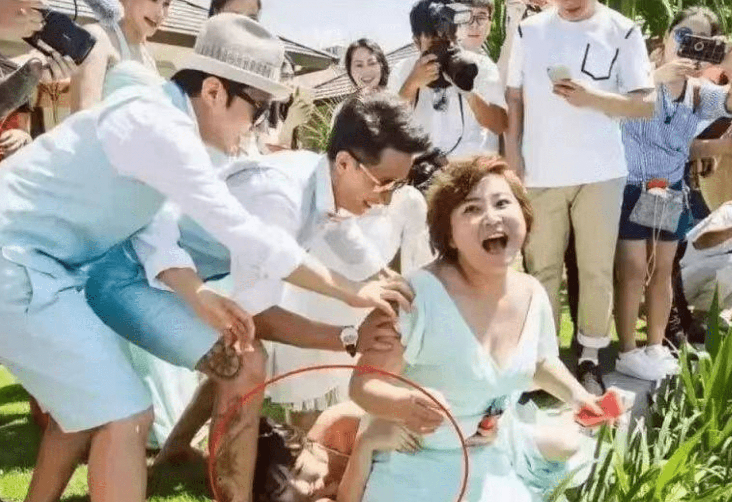 柳岩新剧梦华录把男人扔下水网友直呼太解气