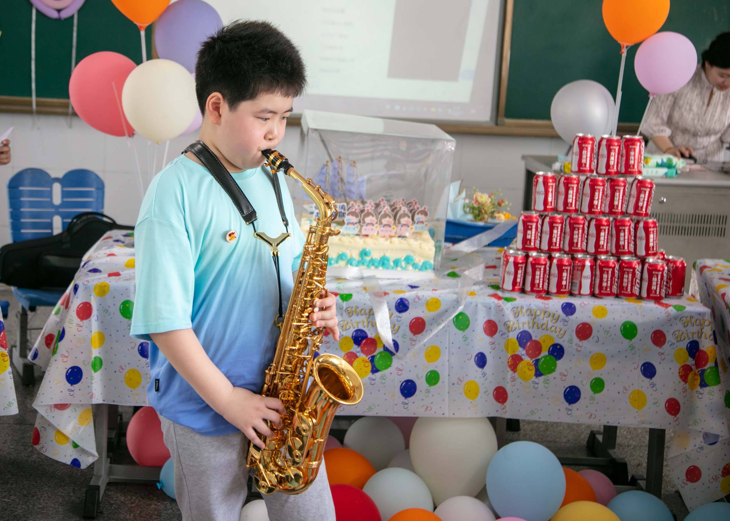 我们十岁啦苏州市东中市实验小学校举行成长礼仪式