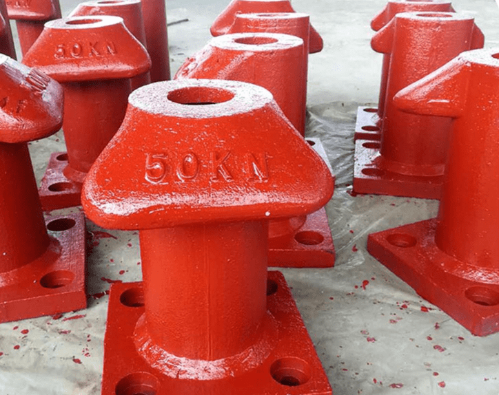 码头上岸边的铁墩子是什么