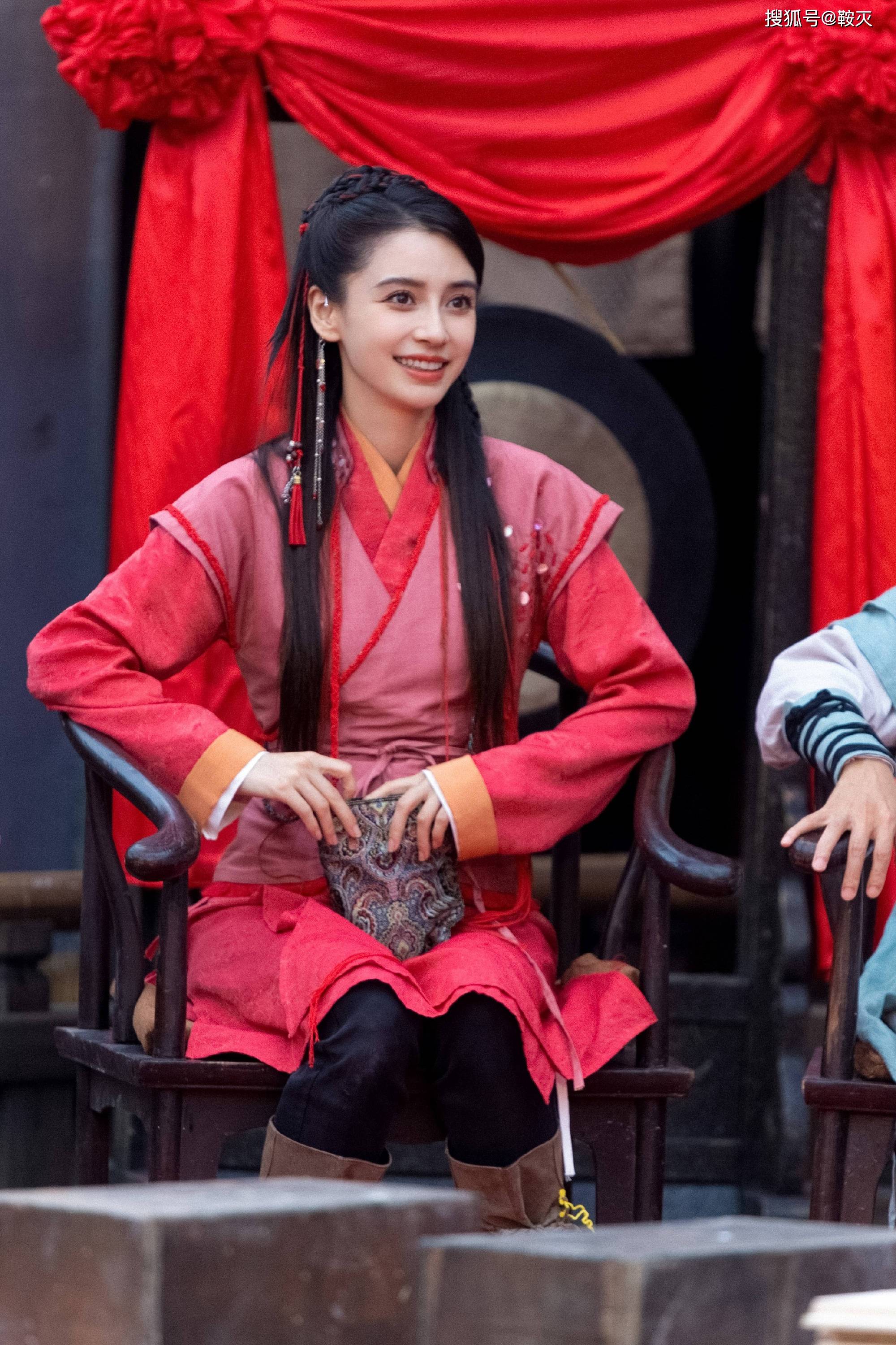 Angelababy游戏古装造型,COSPLAY仙剑奇侠林月如-搜狐大视野-搜狐新闻