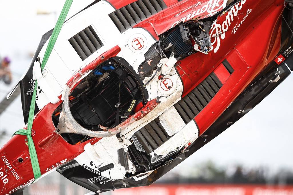 2022年f1英国大奖赛:周冠宇遭遇严重事故-搜狐大视野-搜狐新闻