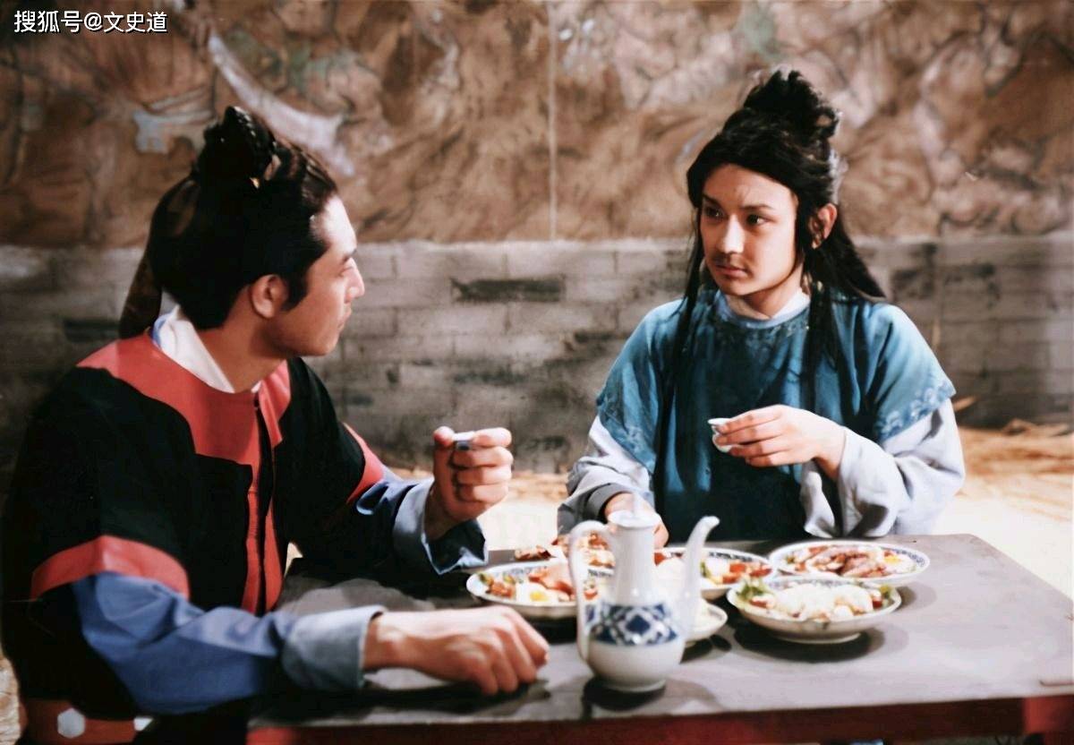 原创贾宝玉是红楼梦最大的耻辱百无一用最后出家是注定的结局