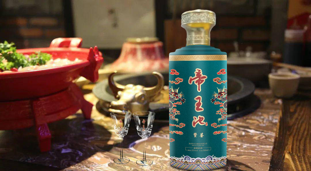 百年黔庄酒业由贵州茅台镇"王茅"品牌创始人王秉乾嫡传后人重建于1983