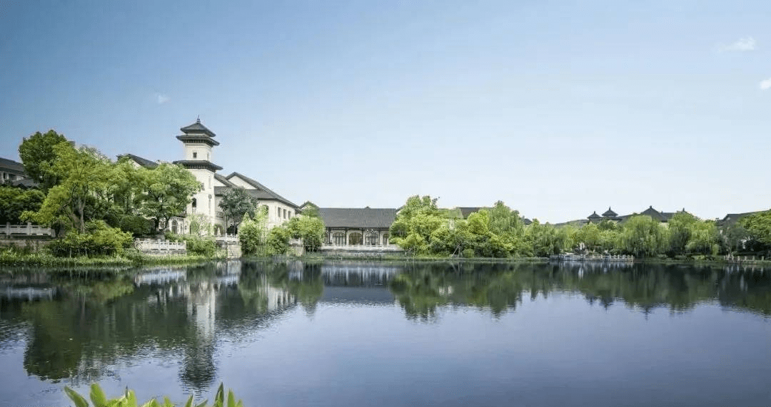 平湖湖畔景园官方网站丨湖畔景园欢迎您丨湖畔景园楼盘详情