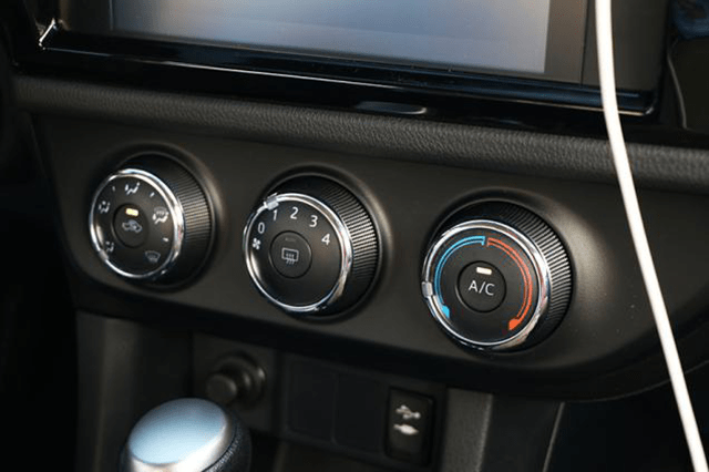 式开关作为汽车内饰中操作性和功能性为一体的零配件,需要经常旋转