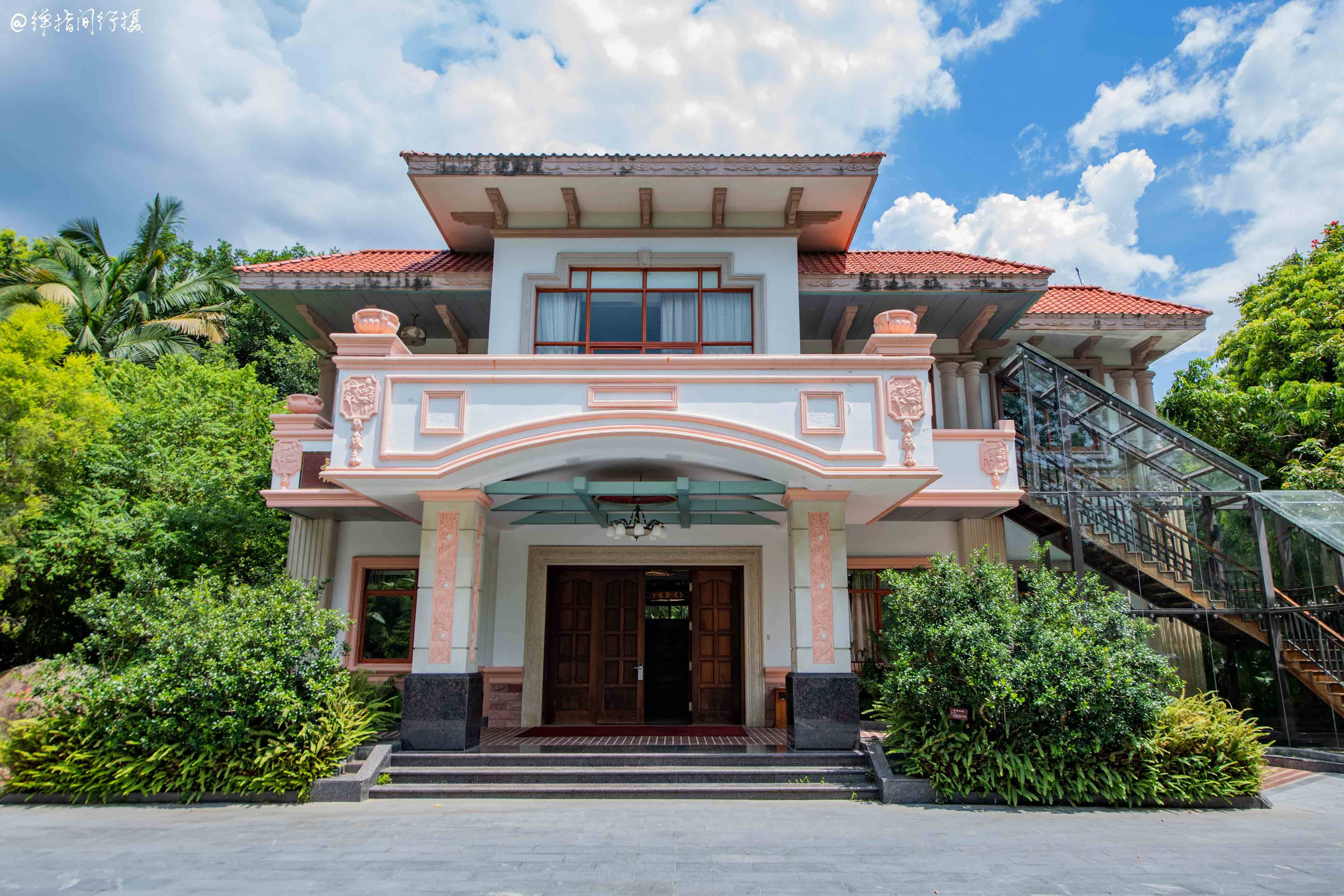 藏于密林的低调酒店,平时一房难求,成广东云浮"佛系"度假热选_别墅