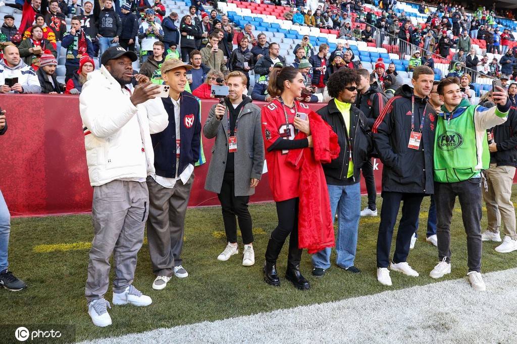 NFL常规赛激战正酣