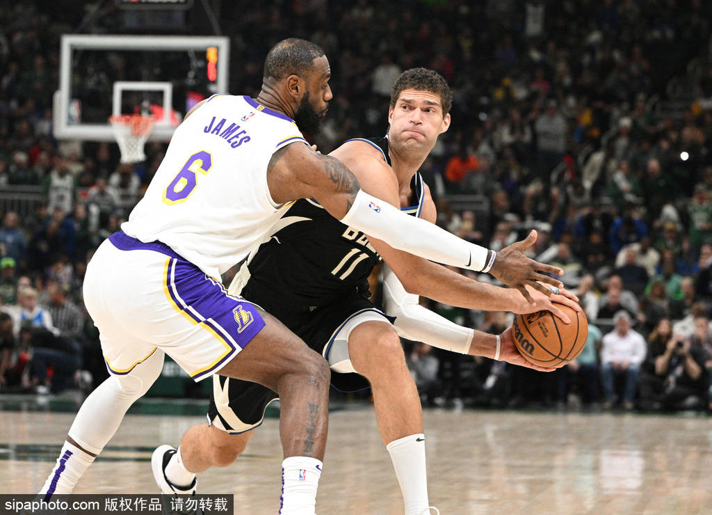 字母哥与浓眉的巅峰对决谁才是真正的内线霸主