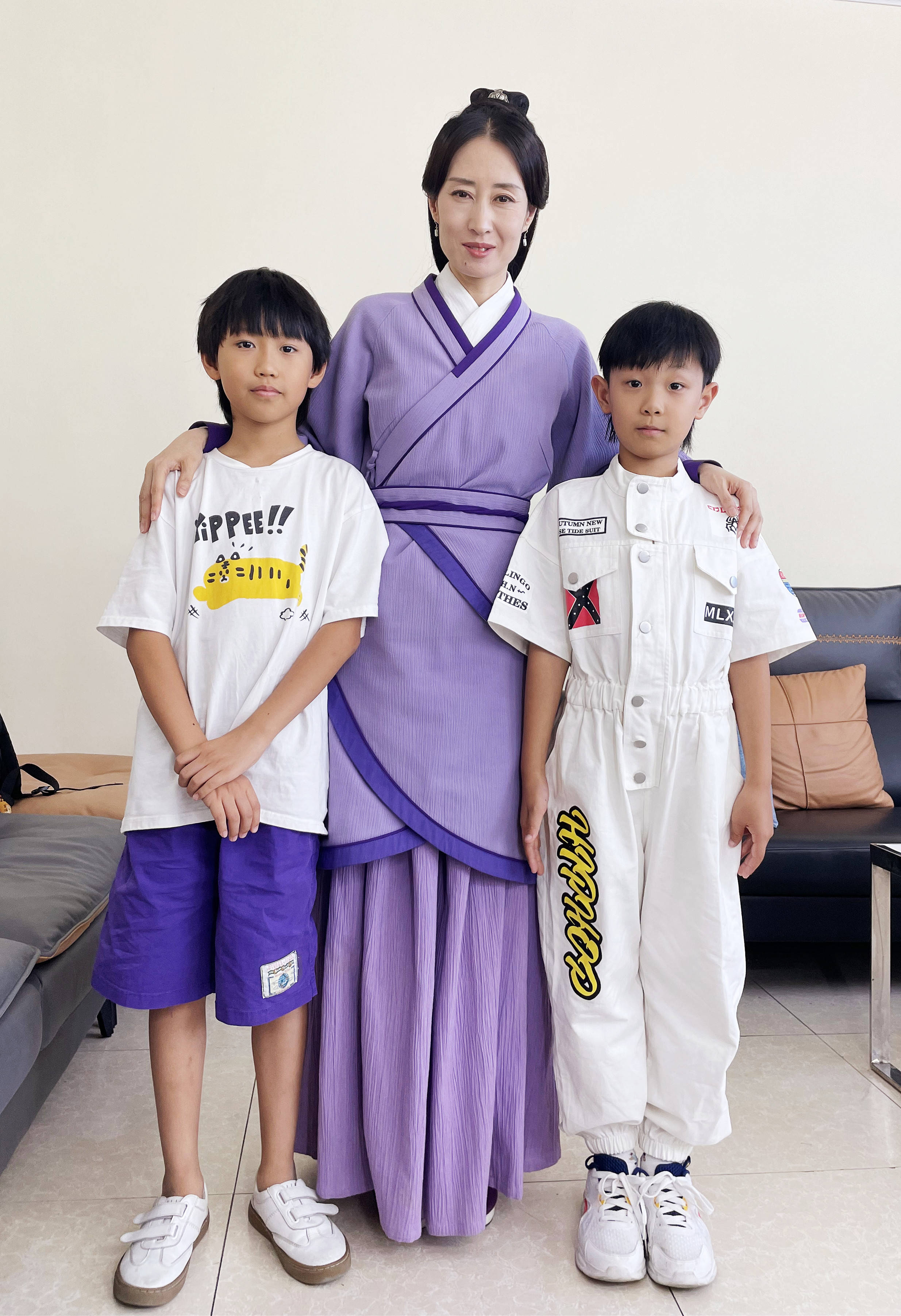 优酷视频《这十年·幸福中国》刘敏涛老师与钜星小艺人演绎《孟母三迁