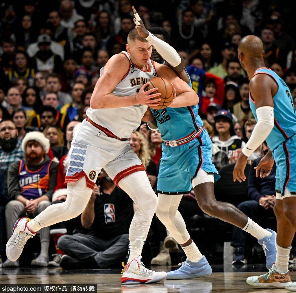 约基奇与布克杜兰特同台竞技太阳新三巨头能否解锁无敌战组合