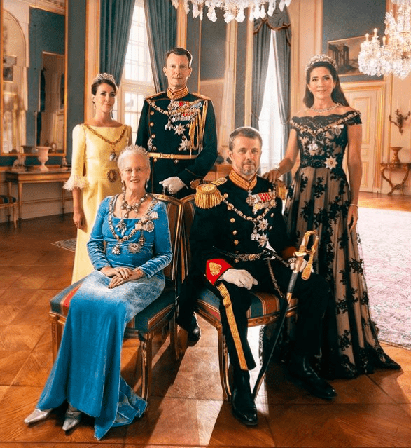 把二儿子一家踢出局,丹麦王室到底怎么了?_王子和_伊丽莎白_女王