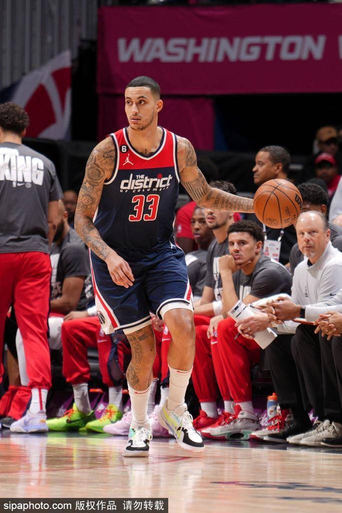 球迷热议MVP竞争格局再度洗牌