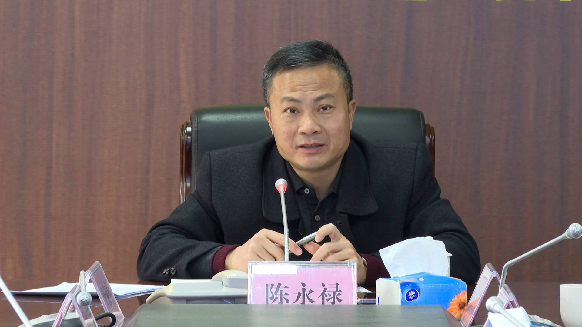 海陵区领导陈永禄看望慰问春节期间坚守一线工作人员_保障_值班_部门