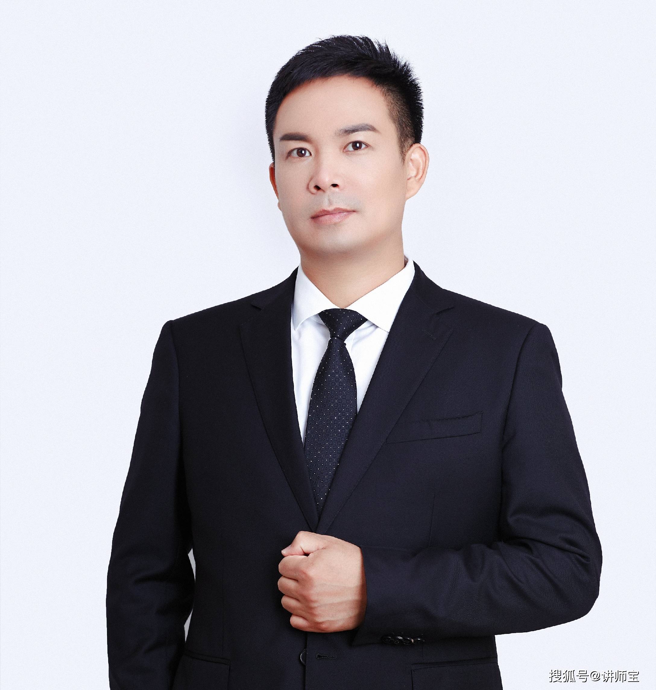 高级财税讲师【李非凡】河北省企业家协会战略合作专家北京解税宝首席