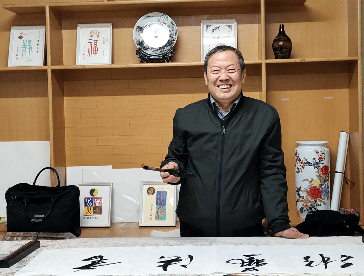 齐派书画艺术中心副主任刘宝强非常激动,满怀深情:非常感谢省市各位老