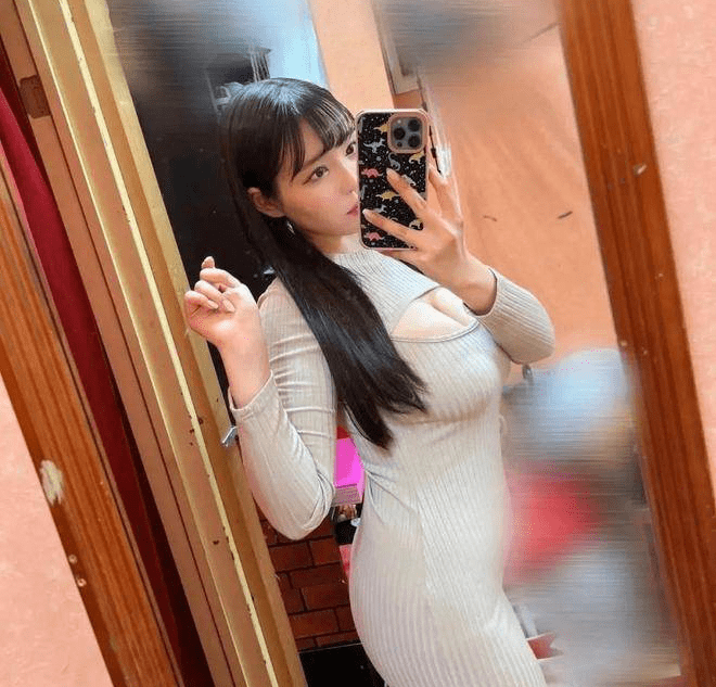 23岁「m罩杯神乳女优」出道爆红放弃铁饭碗下海有秘辛_桃奈_因为_专访