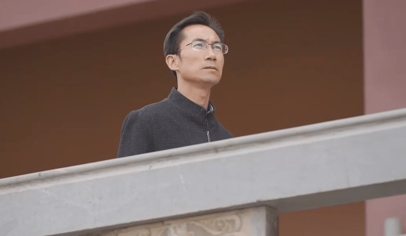 50岁大叔破格入事业编,曾获央视诗词大会亚军,靠诗词改变命运_朱彦军