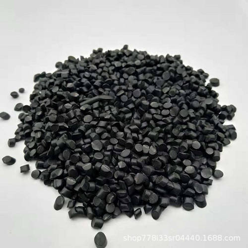 黑色pvc颗粒料黑色90-120度高硬质pvc颗粒性能特点:黑色90-120度高