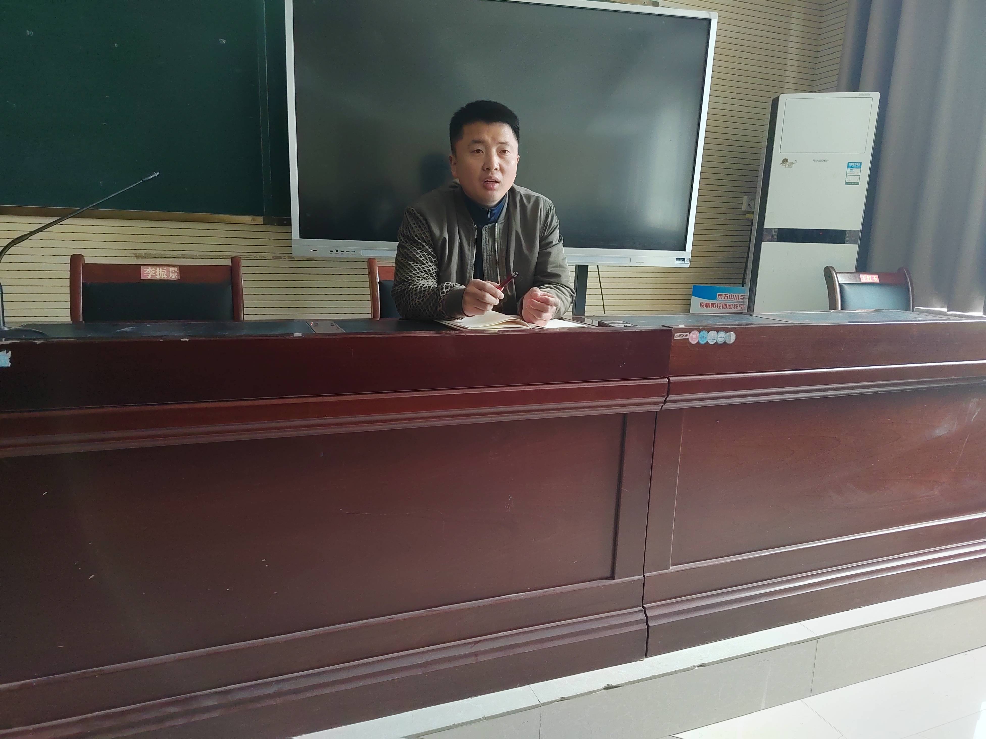 知不足而奋进,望远山而前行